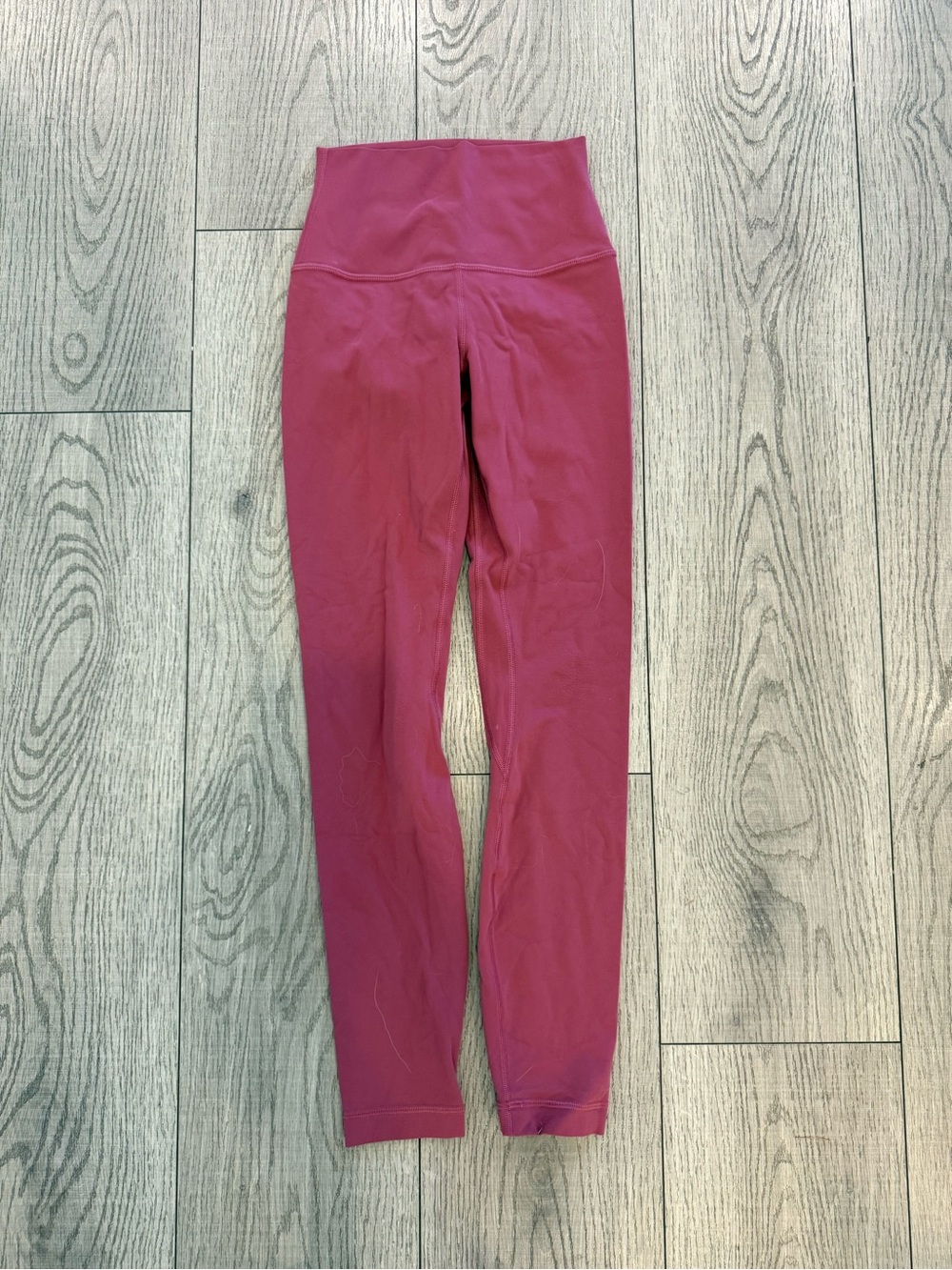 Lululemon Leggings in Plum Size 2
